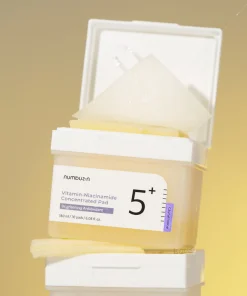 Numbuzin - No.5 Vitamin-Niacinamide Concentrated Pad (Pürüz Geniş Gözenek Karşıtı Parlatıcı Vitamin Pedi) 180ml