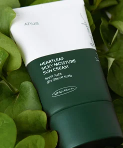 ANUA- Heartleaf Silky Moisture Sun Cream (Cildi Sakin Tutan ve Nemlendiren İpeksi Dokulu Güneş Kremi) 50ml